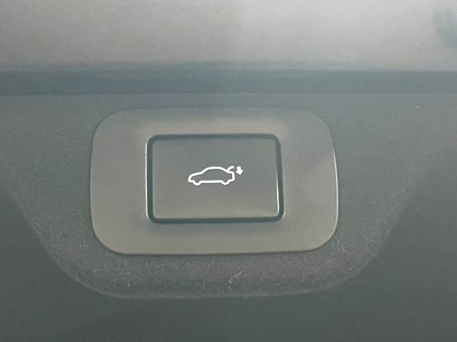 トヨタ クラウンクロスオーバーの画像15