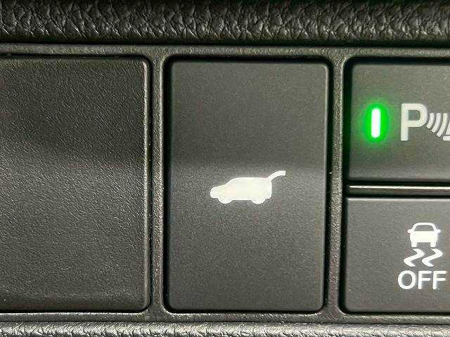 ホンダ ヴェゼルハイブリッドの画像6