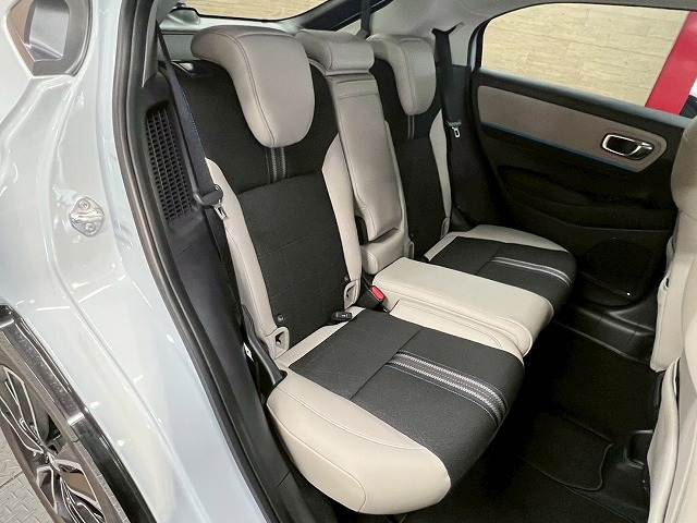 ホンダ ヴェゼルハイブリッドの画像10