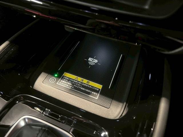 ホンダ ヴェゼルハイブリッドの画像14