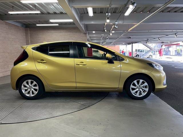 トヨタ アクアの画像18