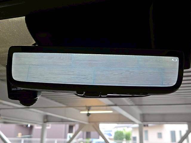 トヨタ アルファードハイブリッドの画像8