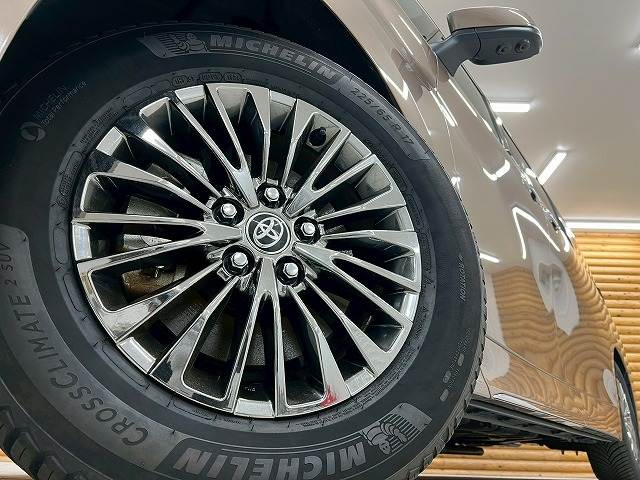 トヨタ アルファードハイブリッドの画像12