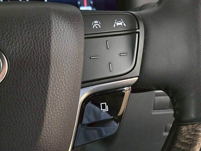 トヨタ アルファードハイブリッドの画像14