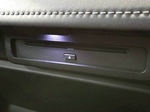 トヨタ アルファードハイブリッドの画像16