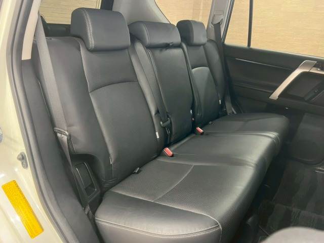 トヨタ ランドクルーザープラドの画像10