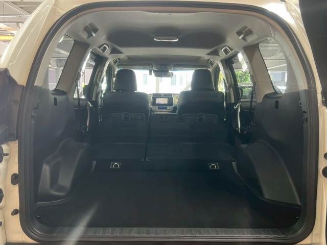 トヨタ ランドクルーザープラドの画像20