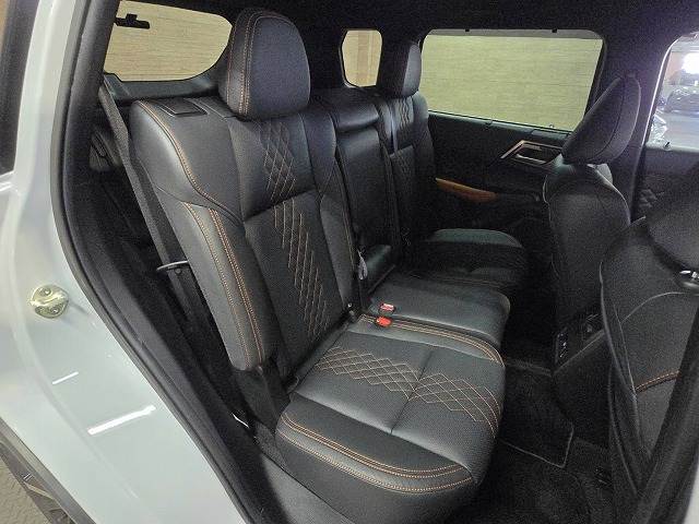 三菱 アウトランダーPHEVの画像10