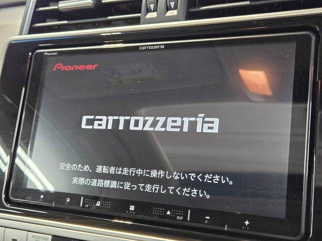 トヨタ ランドクルーザープラドの画像3