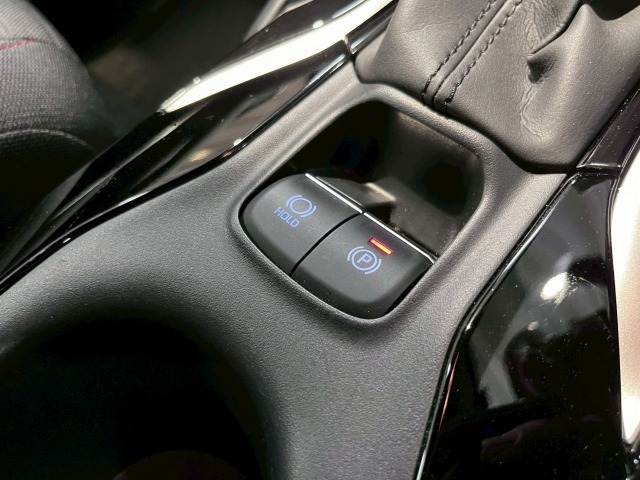 トヨタ カローラスポーツの画像7