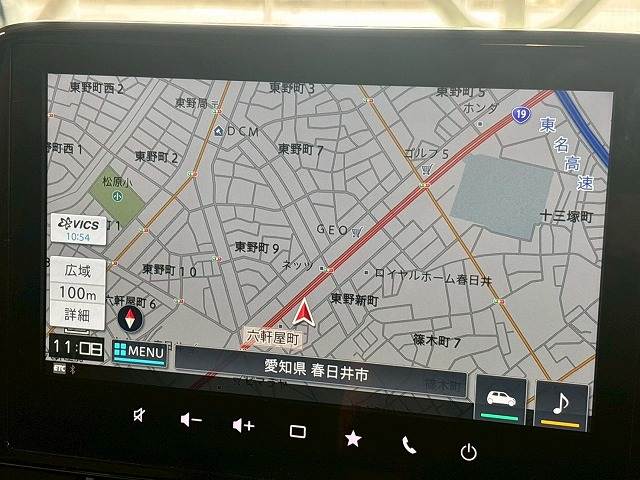 フロンクスベースグレード 内装他