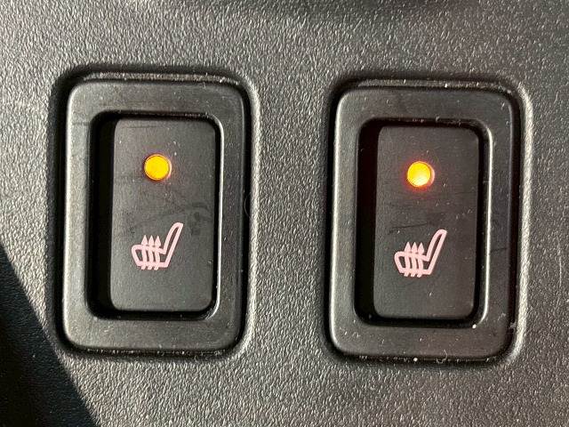 フロンクスベースグレード 内装他