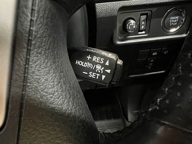 ランドクルーザープラドTX Lパッケージ 7人 内装他