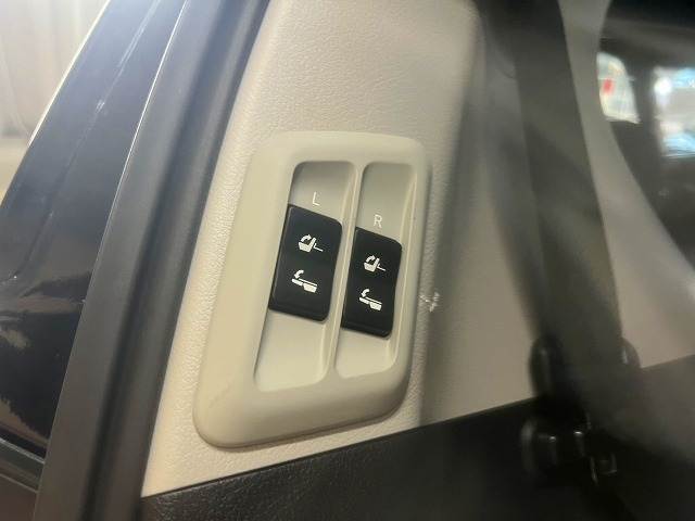 トヨタ ランドクルーザープラドの画像15