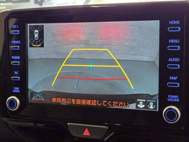 ヤリスクロスHYBRID Z“Adventure” 内装他