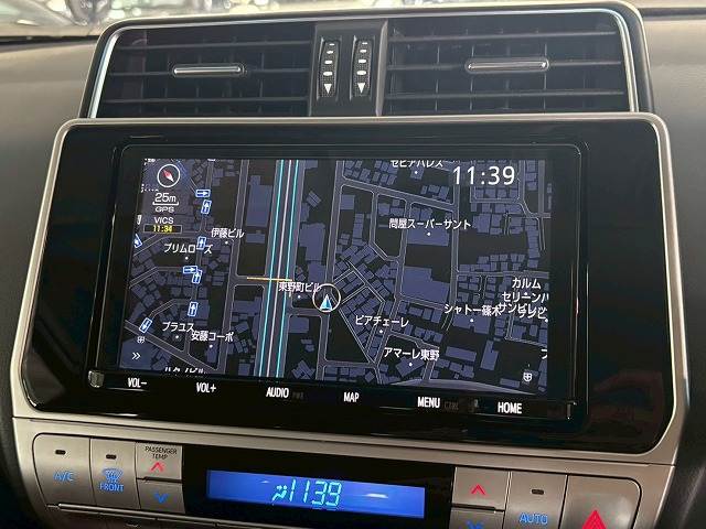 トヨタ ランドクルーザープラドの画像3