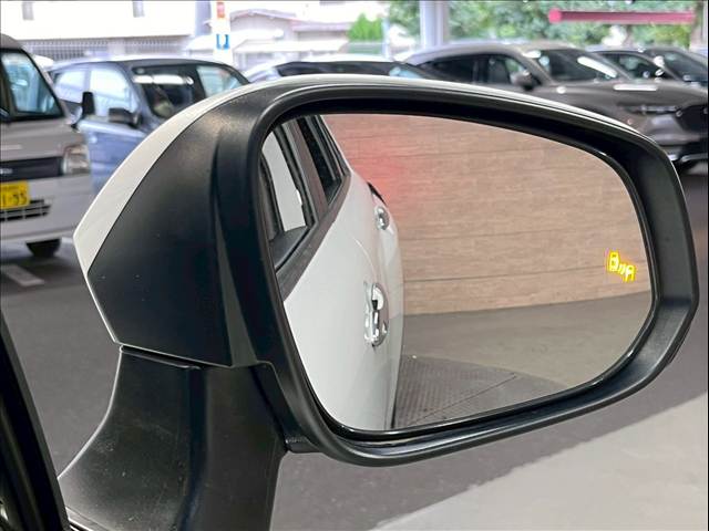 カローラクロスHYBRID Z 内装他