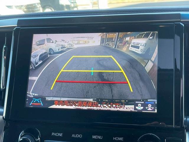 トヨタ ヴェルファイアの画像3