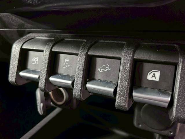 スズキ ジムニーの画像16