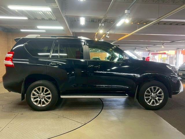 トヨタ ランドクルーザープラドの画像18