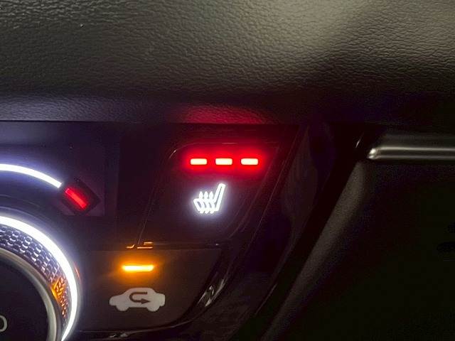 ホンダ ヴェゼルハイブリッドの画像8