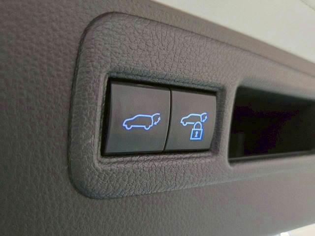 トヨタ ハリアーハイブリッドの画像7