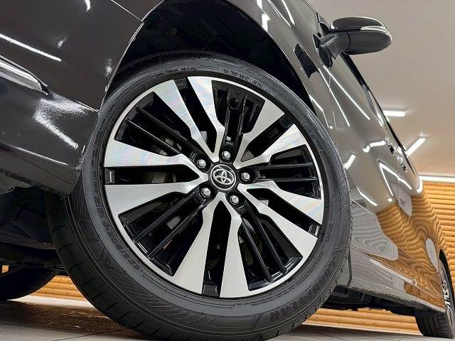 トヨタ ヴェルファイアの画像12