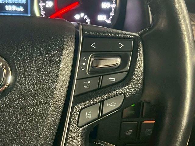 トヨタ ヴェルファイアの画像14