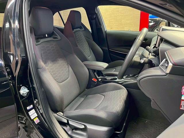 トヨタ カローラスポーツの画像9