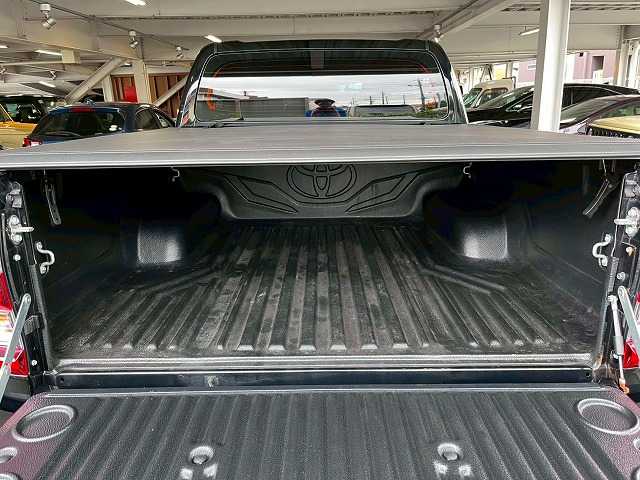 トヨタ ハイラックスの画像8