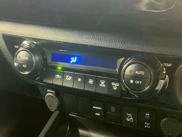 トヨタ ハイラックスの画像16