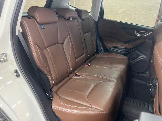 スバル フォレスターの画像10