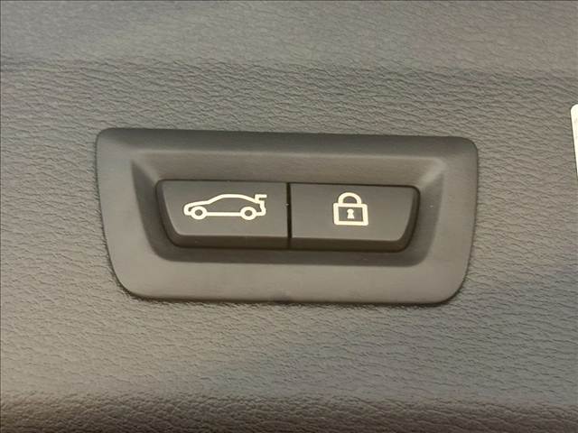 X1xDrive18d xLine 内装他