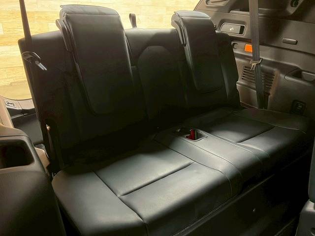 三菱 アウトランダーPHEVの画像11