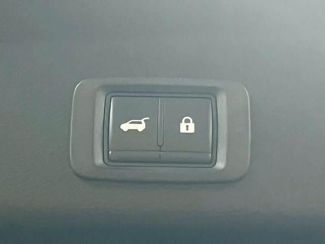 三菱 アウトランダーPHEVの画像15