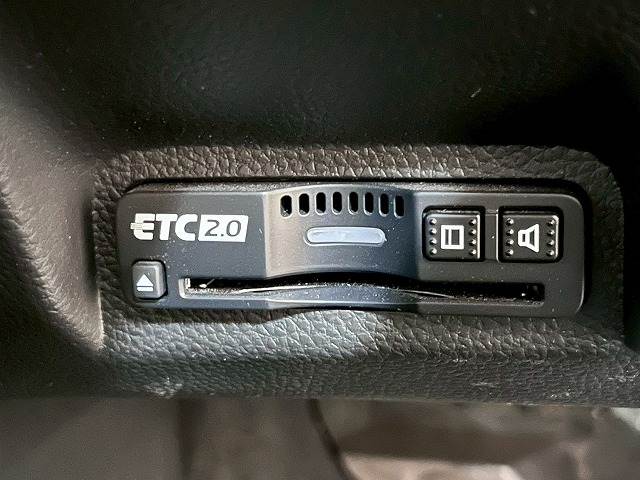 ホンダ ヴェゼルハイブリッドの画像8