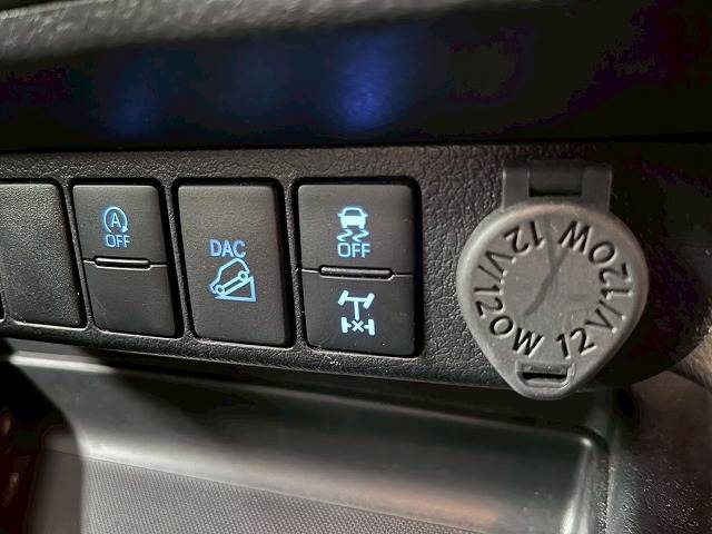 トヨタ ハイラックスの画像14