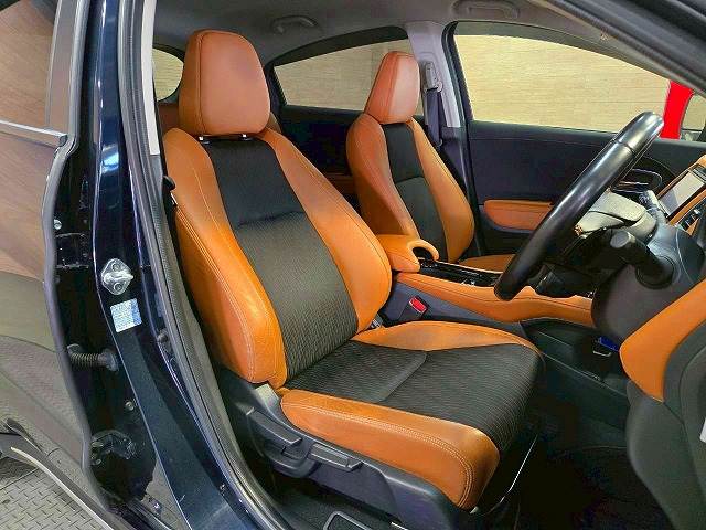 ホンダ ヴェゼルハイブリッドの画像9