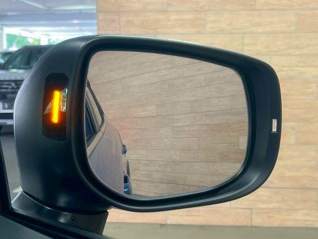 XV2.0i-S EyeSight 内装他