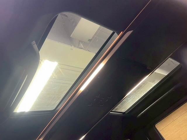 ヴェルファイアハイブリッドZ Premier 内装他