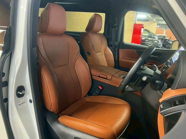 トヨタ ヴェルファイアハイブリッドの画像10