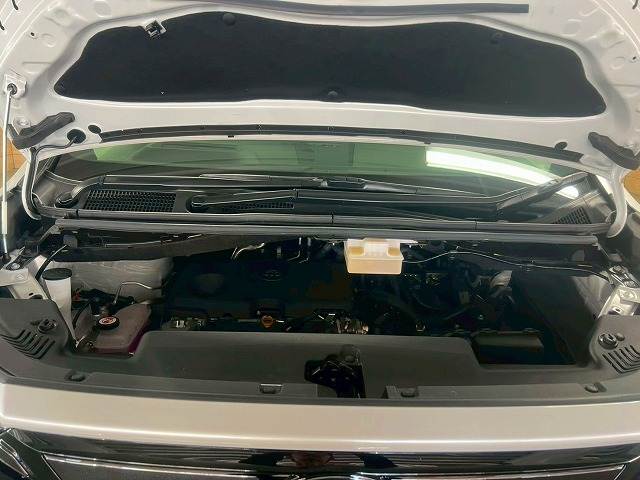 トヨタ ヴェルファイアハイブリッドの画像13