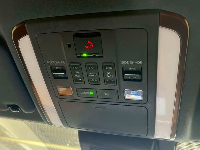 トヨタ ヴェルファイアハイブリッドの画像14