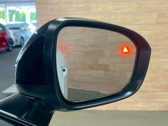 三菱 アウトランダーPHEVの画像8