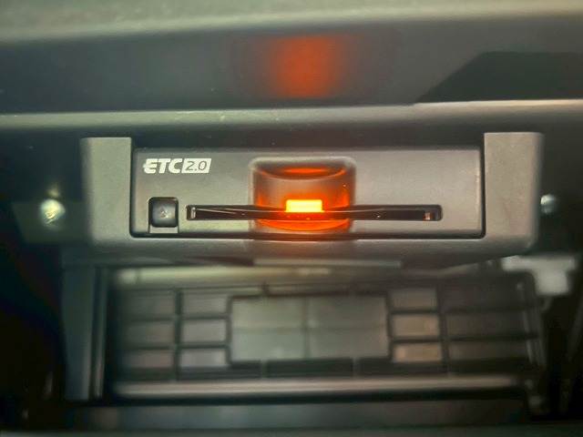 三菱 アウトランダーPHEVの画像16