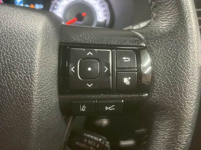 ハイラックスZ“Black Rally Edition” 内装他