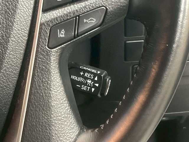 ヴェルファイアZ“GOLDEN EYES” 内装他