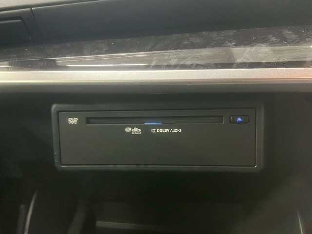 トヨタ ヴェルファイアの画像8