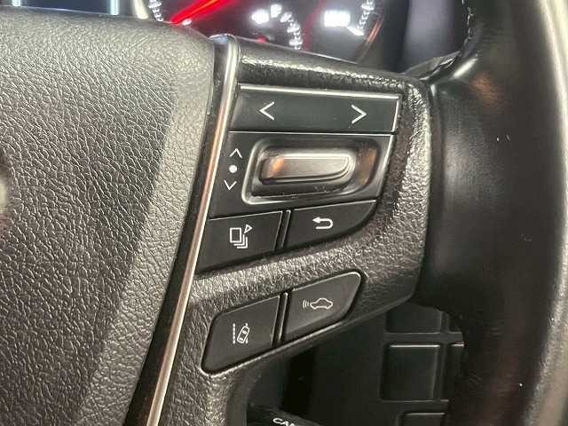 トヨタ ヴェルファイアの画像14