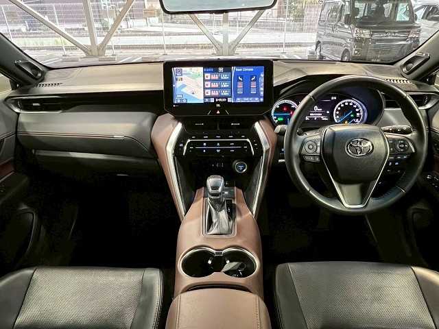 ハリアーハイブリッドZ “Leather Package” 内装他